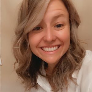 Meet your Posher, Megan